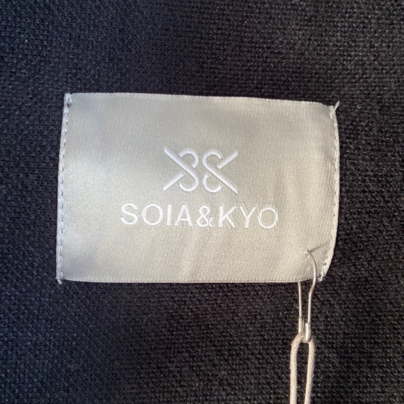🆕 SOIA & KYO MIKU-S cardigan-scarf - Picture 8 of 13